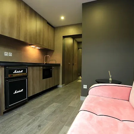 Lägenhet Charm Flats Lisboa