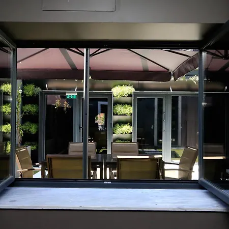 Lägenhet Charm Flats