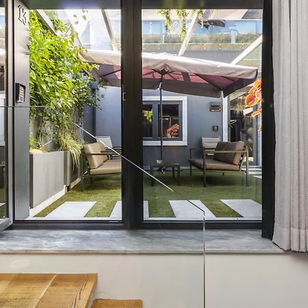 Charm Flats Apartament *