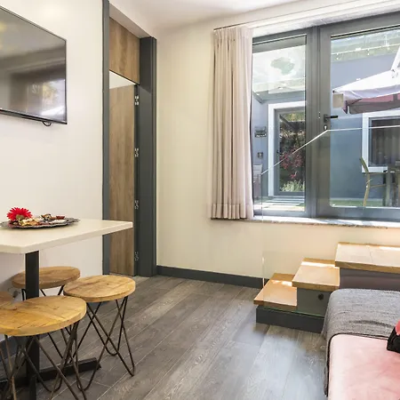 Apartament Charm Flats *